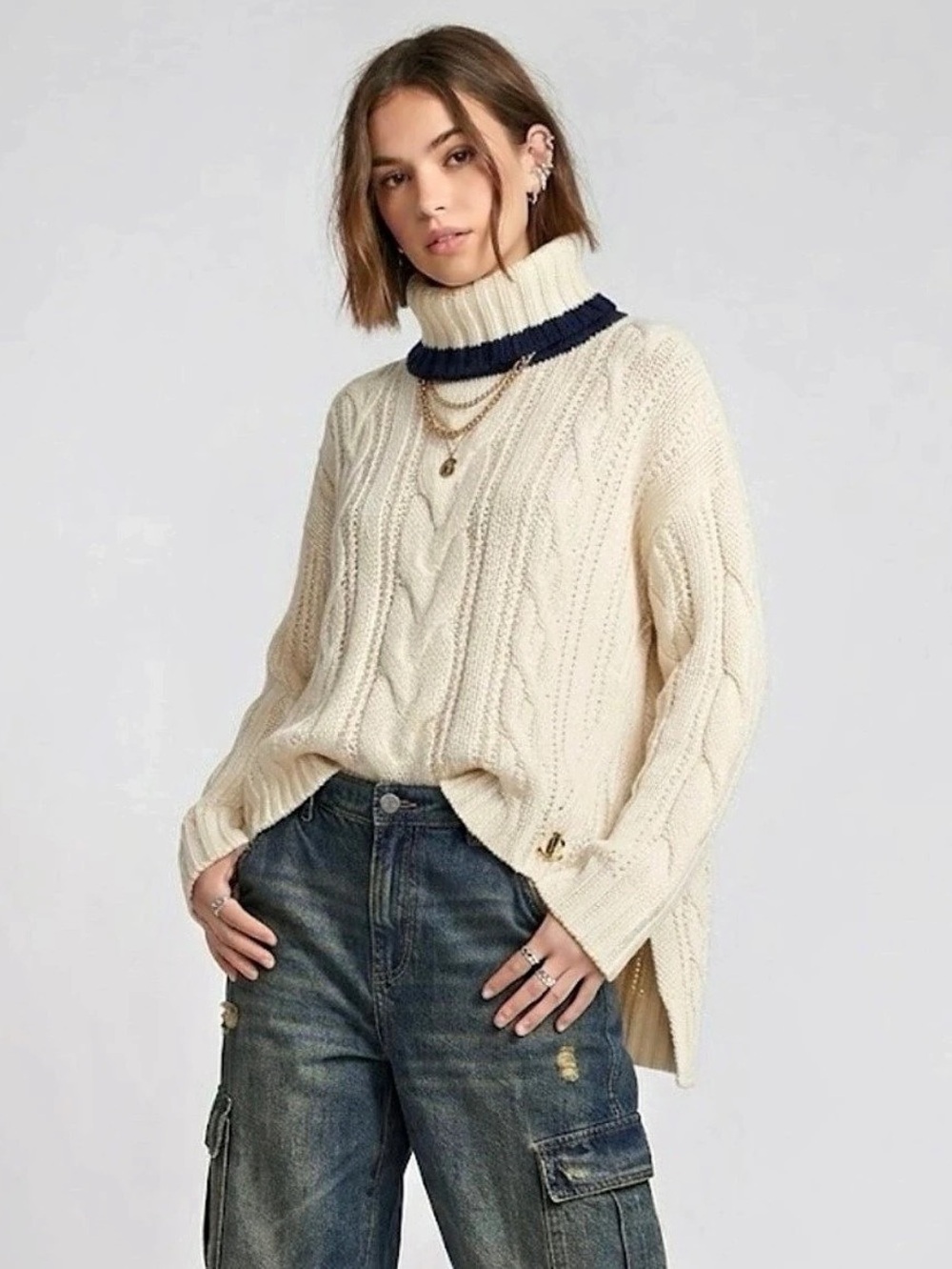 Juicy Couture Wool Cable Knit Turtleneck Sweater Cream XL